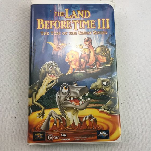 Other - VHS The Land Before Time III Time Of Great Giving Clamshell Animated Movie Dinos